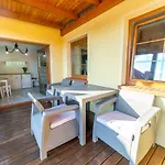 Promenada I Nad Jeziorem Daire *