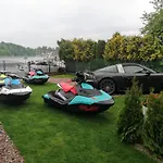 Daire Promenada I Nad Jeziorem *