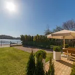 Promenada I Nad Jeziorem Mikolajki (Mragowo)