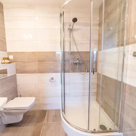 شقة Promenada I Nad Jeziorem *