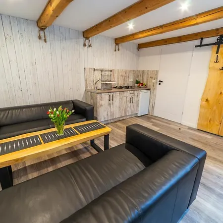 Promenada I Nad Jeziorem Apartment Mikołajki