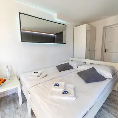 Promenada I Nad Jeziorem *