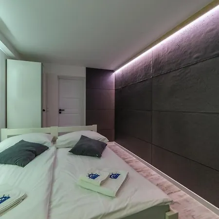 Promenada I Nad Jeziorem