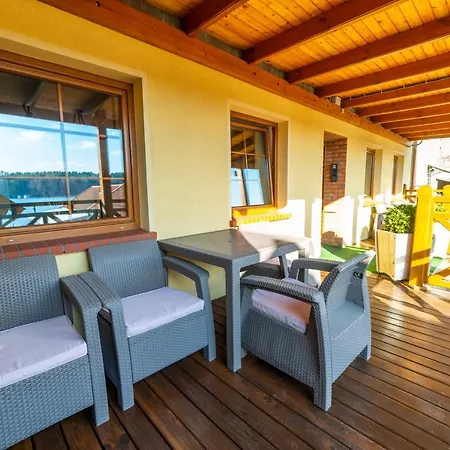 Promenada I Nad Jeziorem