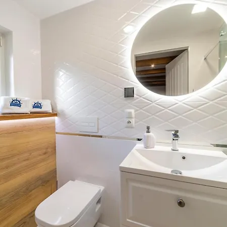 Promenada I Nad Jeziorem Apartment Mikołajki